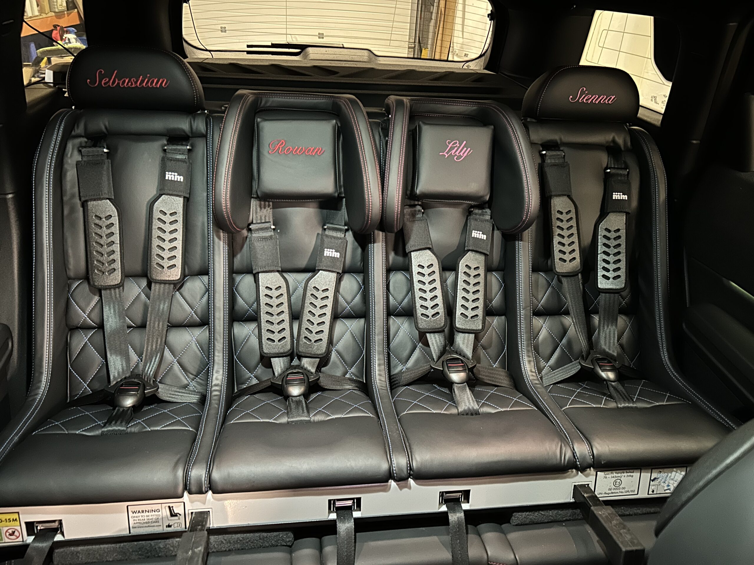 Leather 1200 4 seater