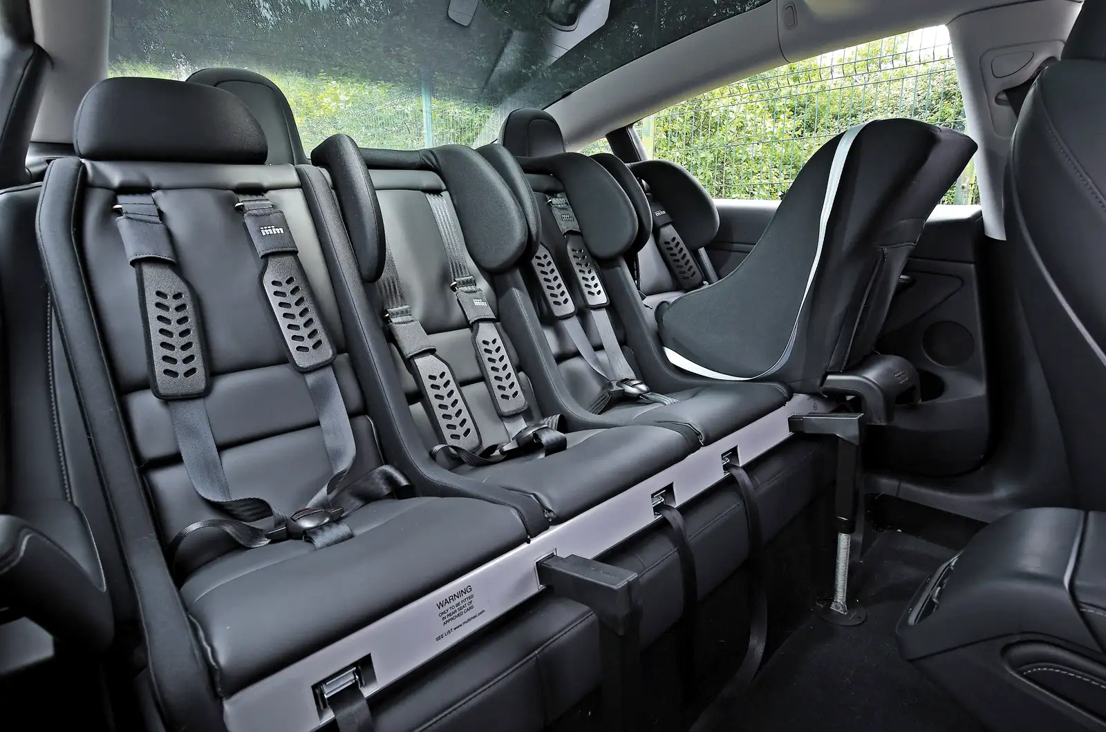 Tesla Model 3 1260 (1)